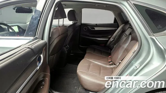 Hyundai Grandeur 2018 — фото 13