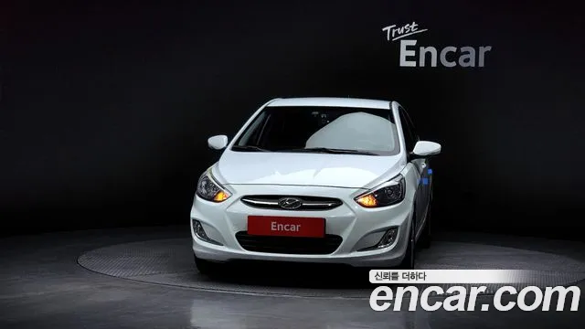 Hyundai Accent 2016 — фото 3
