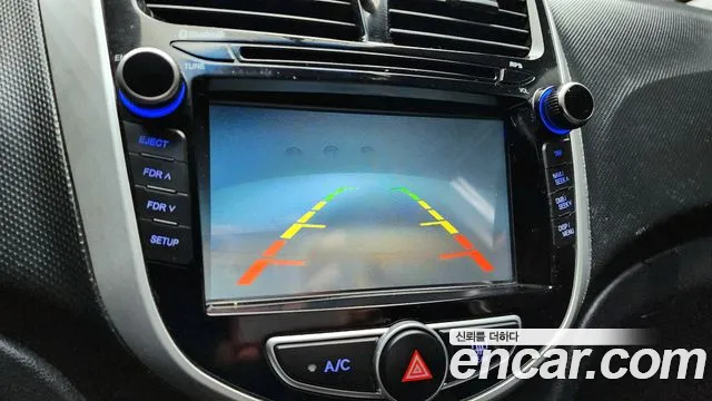 Hyundai Accent 2016 — фото 15