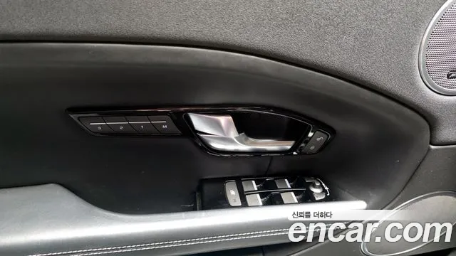 Land Rover Range Rover Evoque 2016 — фото 19