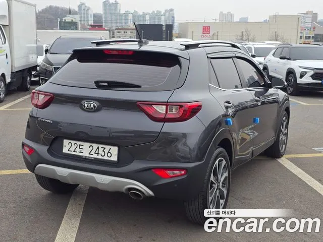 Kia Stonic 2018 — фото 5