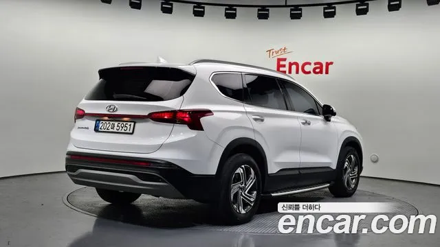 Hyundai Santafe 2021 — фото 2