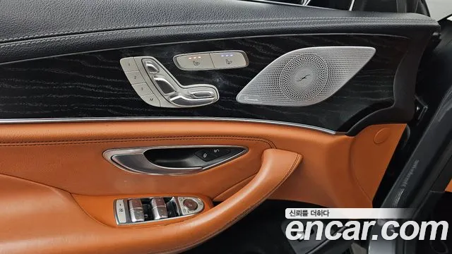 Mercedes-Benz CLS-Class 2022 — фото 18