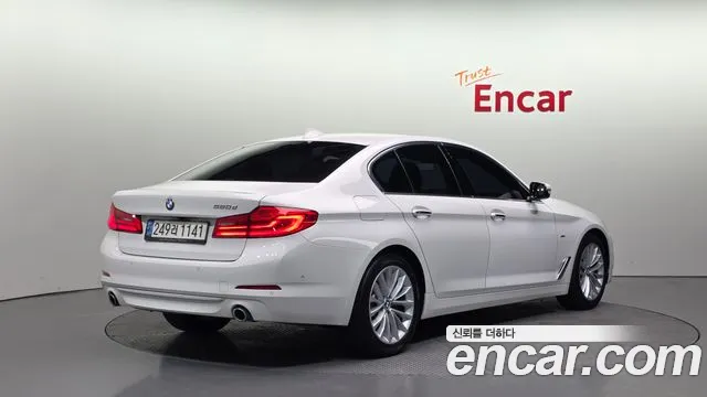BMW 5-Series 2018 — фото 2