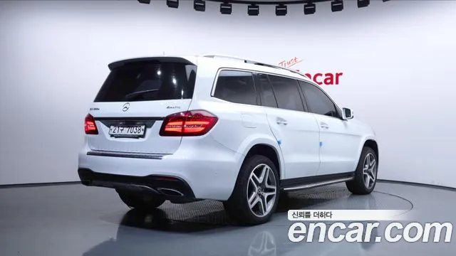 Mercedes-Benz GLS-Class 2017 — фото 2