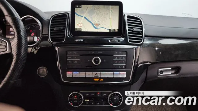 Mercedes-Benz GLS-Class 2017 — фото 14