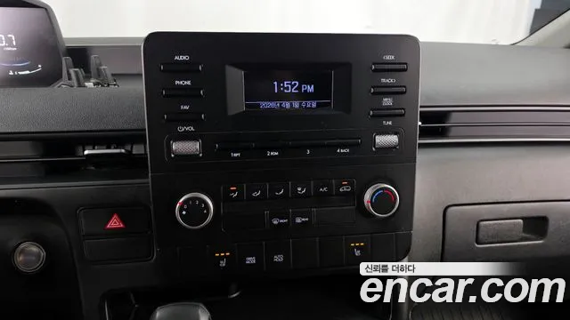 Hyundai Staria 2024 — фото 14