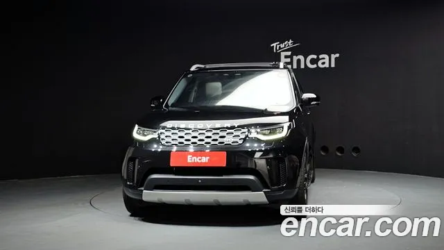 Land Rover Discovery 2022 — фото 3
