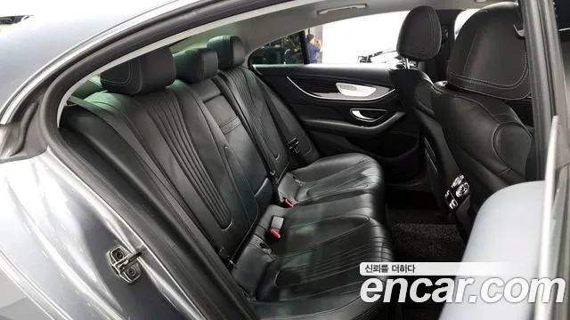 Mercedes-Benz CLS-Class 2019 — фото 12