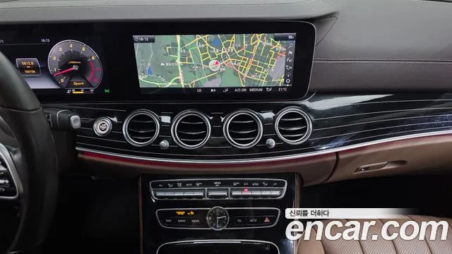 Mercedes-Benz E-Class 2019 — фото 14