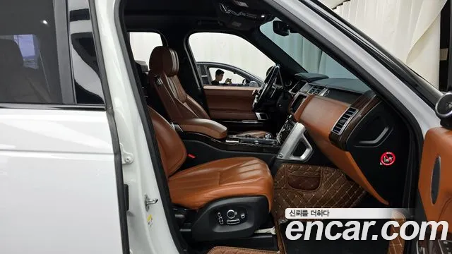 Land Rover Range Rover 2016 — фото 11