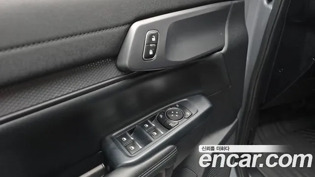 Ford Ranger 2023 — фото 17