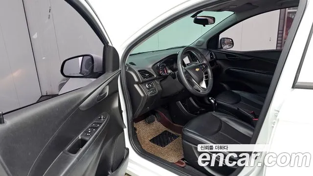 ChevroletGMDaewoo Spark 2017 — фото 11