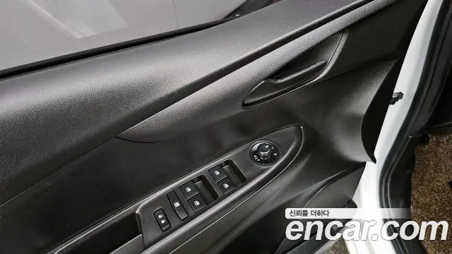 ChevroletGMDaewoo Spark 2017 — фото 18