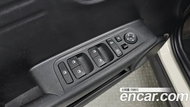 Hyundai Casper 2023 — фото 19
