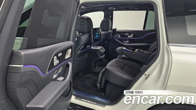 Mercedes-Benz GLS-Class 2023 — фото 12