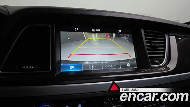 Hyundai Genesis 2014 — фото 15