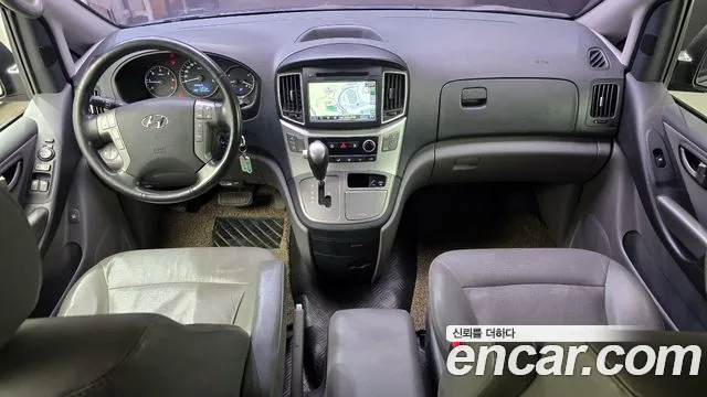 Hyundai Starex 2019 — фото 7