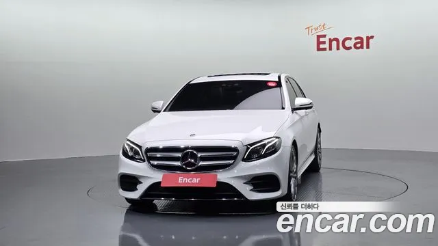 Mercedes-Benz E-Class 2018 — фото 3