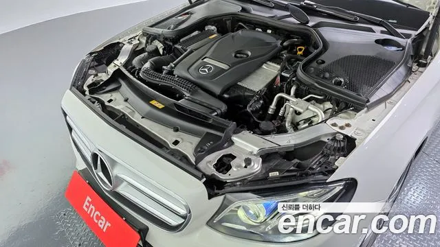 Mercedes-Benz E-Class 2018 — фото 6