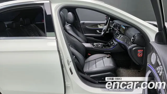 Mercedes-Benz E-Class 2018 — фото 10