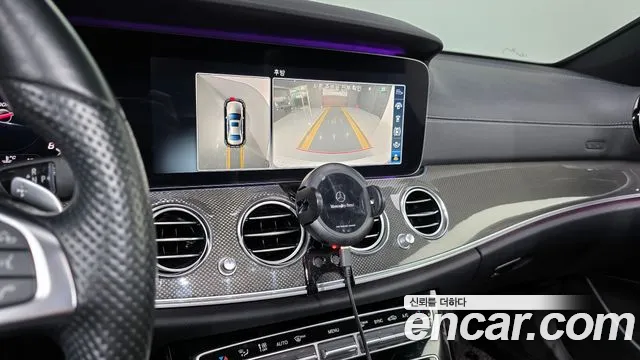 Mercedes-Benz E-Class 2018 — фото 15
