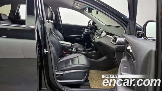 Kia Sorento 2016 — фото 10
