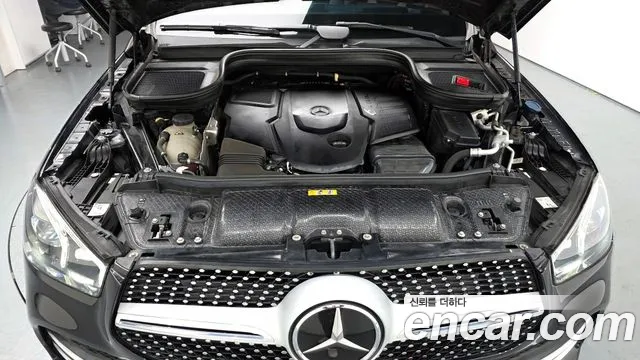 Mercedes-Benz GLE-Class 2021 — фото 6