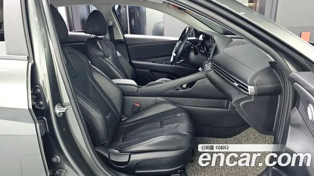 Hyundai AVANTE 2022 — фото 16