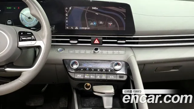Hyundai AVANTE 2023 — фото 19