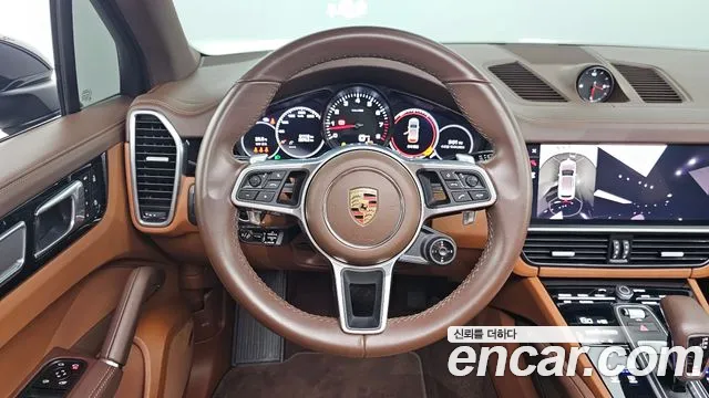 Porsche Cayenne 2022 — фото 13