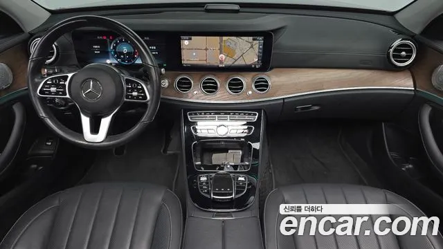 Mercedes-Benz E-Class 2020 — фото 9