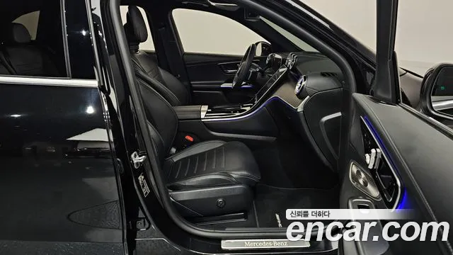Mercedes-Benz GLC-Class 2023 — фото 17