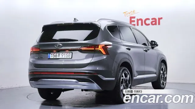 Hyundai Santafe 2021 — фото 2