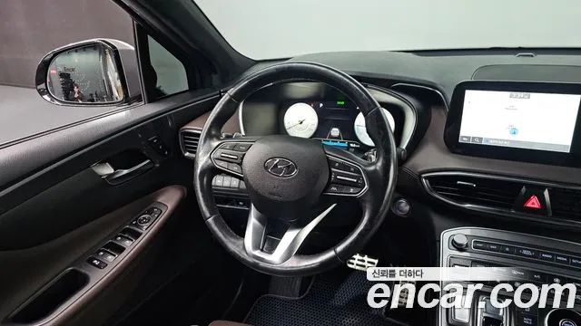 Hyundai Santafe 2021 — фото 12