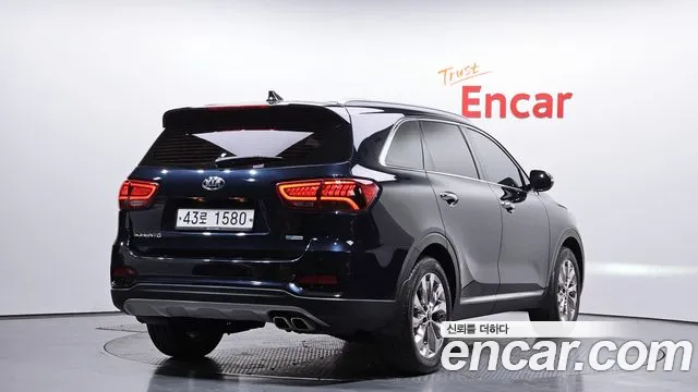 Kia Sorento 2019 — фото 2