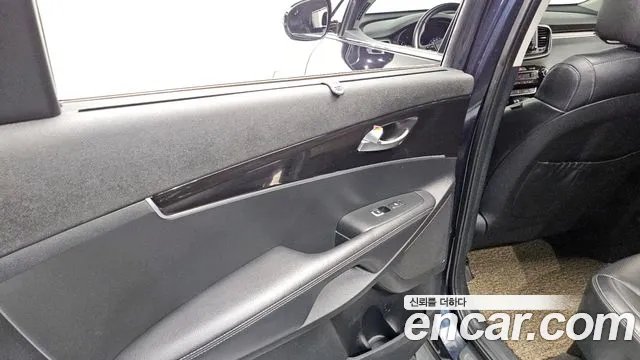 Kia Sorento 2019 — фото 15