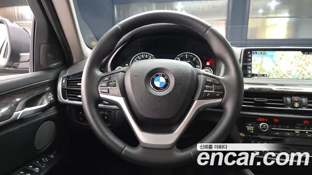 BMW X6 2017 — фото 19