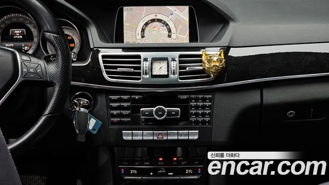 Mercedes-Benz E-Class 2014 — фото 14