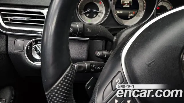 Mercedes-Benz E-Class 2014 — фото 17