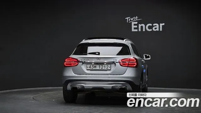 Mercedes-Benz GLA-Class 2015 — фото 4