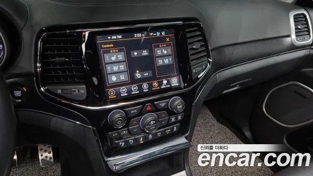 Jeep Cherokee 2019 — фото 20