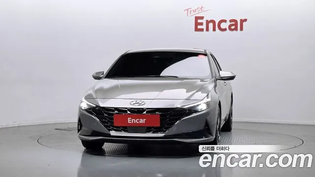Hyundai AVANTE 2023 — фото 3