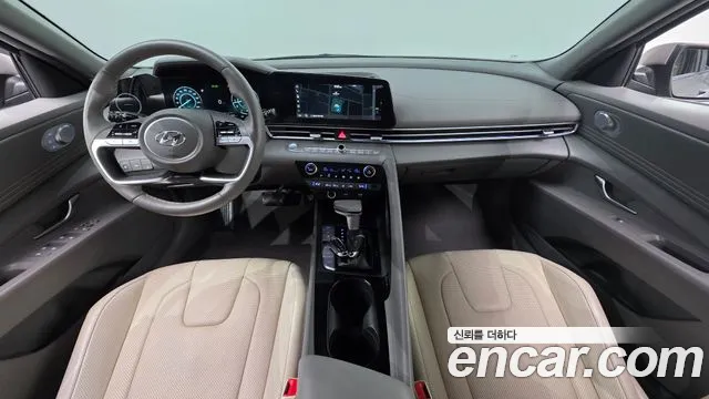 Hyundai AVANTE 2023 — фото 10