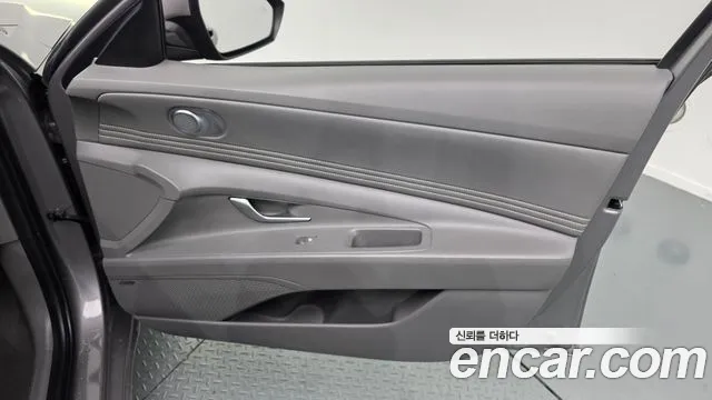Hyundai AVANTE 2023 — фото 14