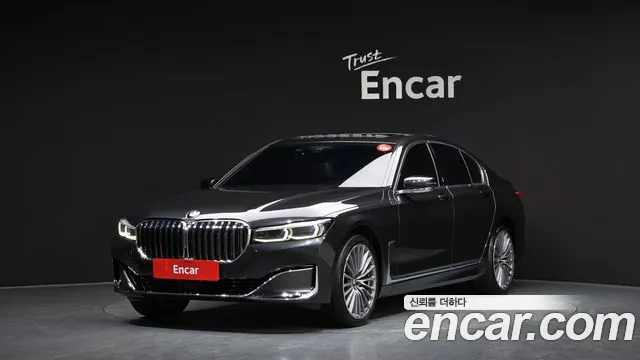 BMW 7-Series 2021 — фото 1