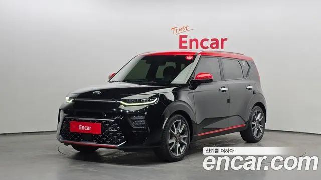 Kia Soul 2021 — фото 1