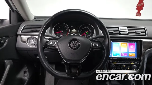 Volkswagen Passat 2018 — фото 18