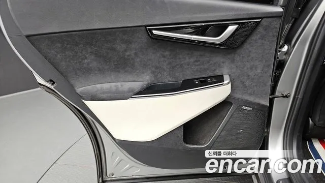 Kia EV6 2022 — фото 15