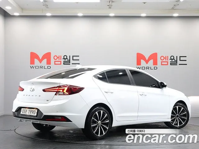 Hyundai AVANTE 2019 — фото 3